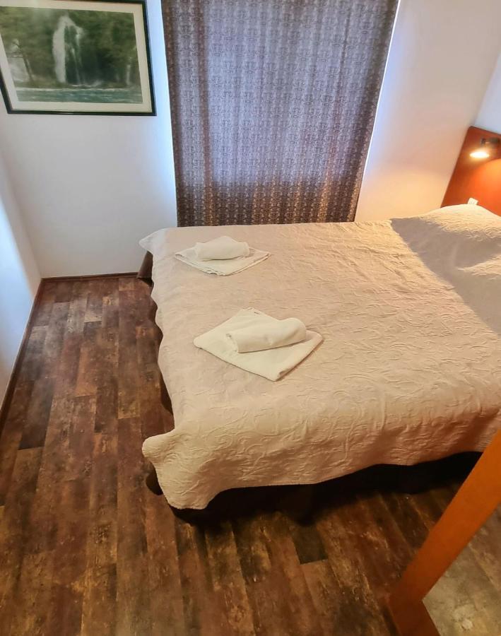 Visovac Rooms And Breakfast Skradin Exterior photo