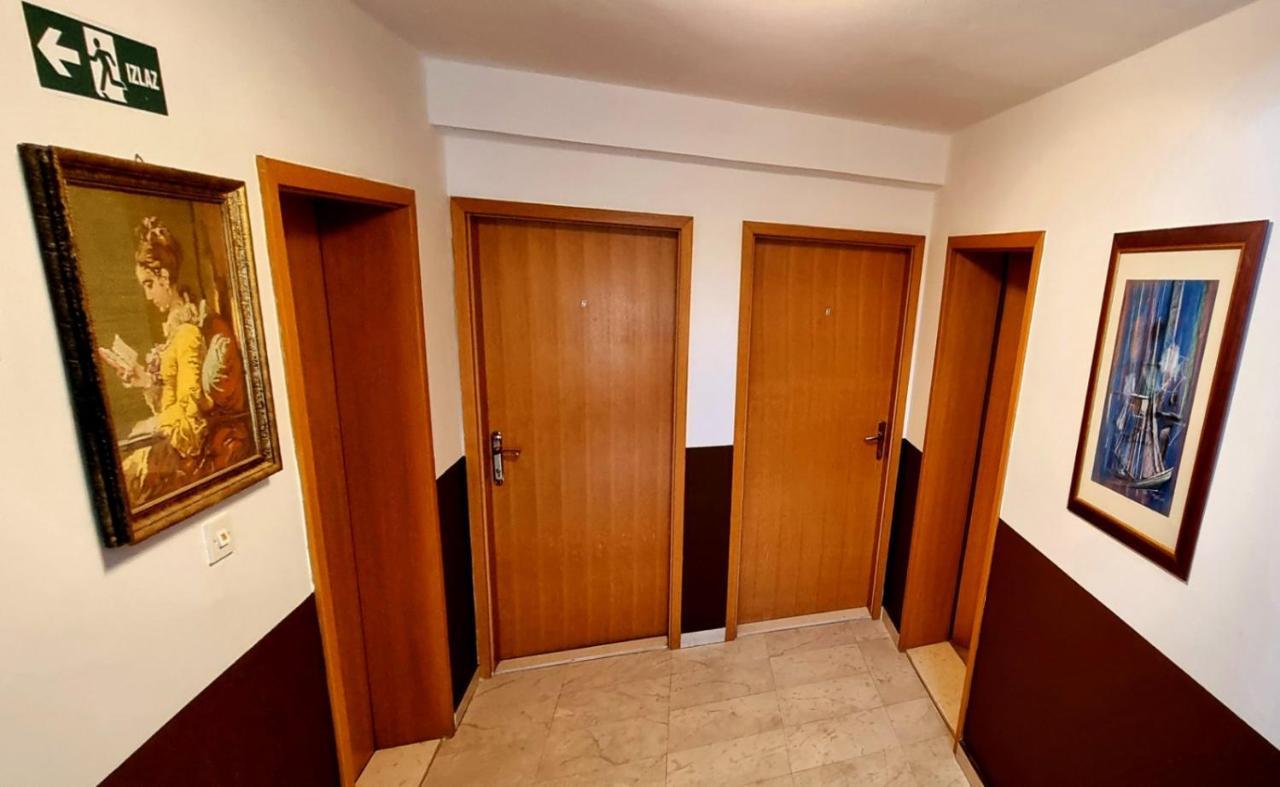 Visovac Rooms And Breakfast Skradin Exterior photo